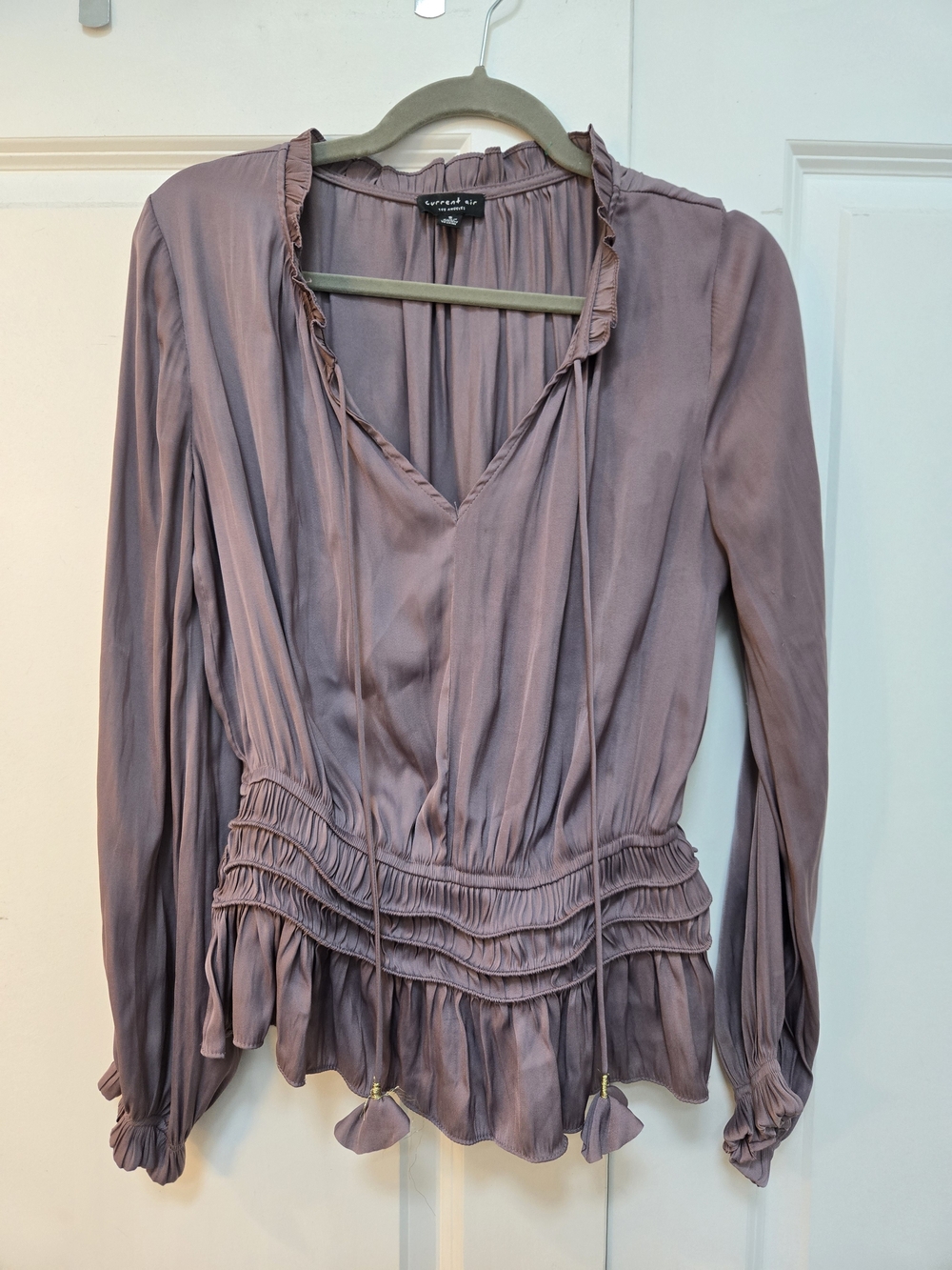 Current Air Mauve Ruffle V-Neck Blouse